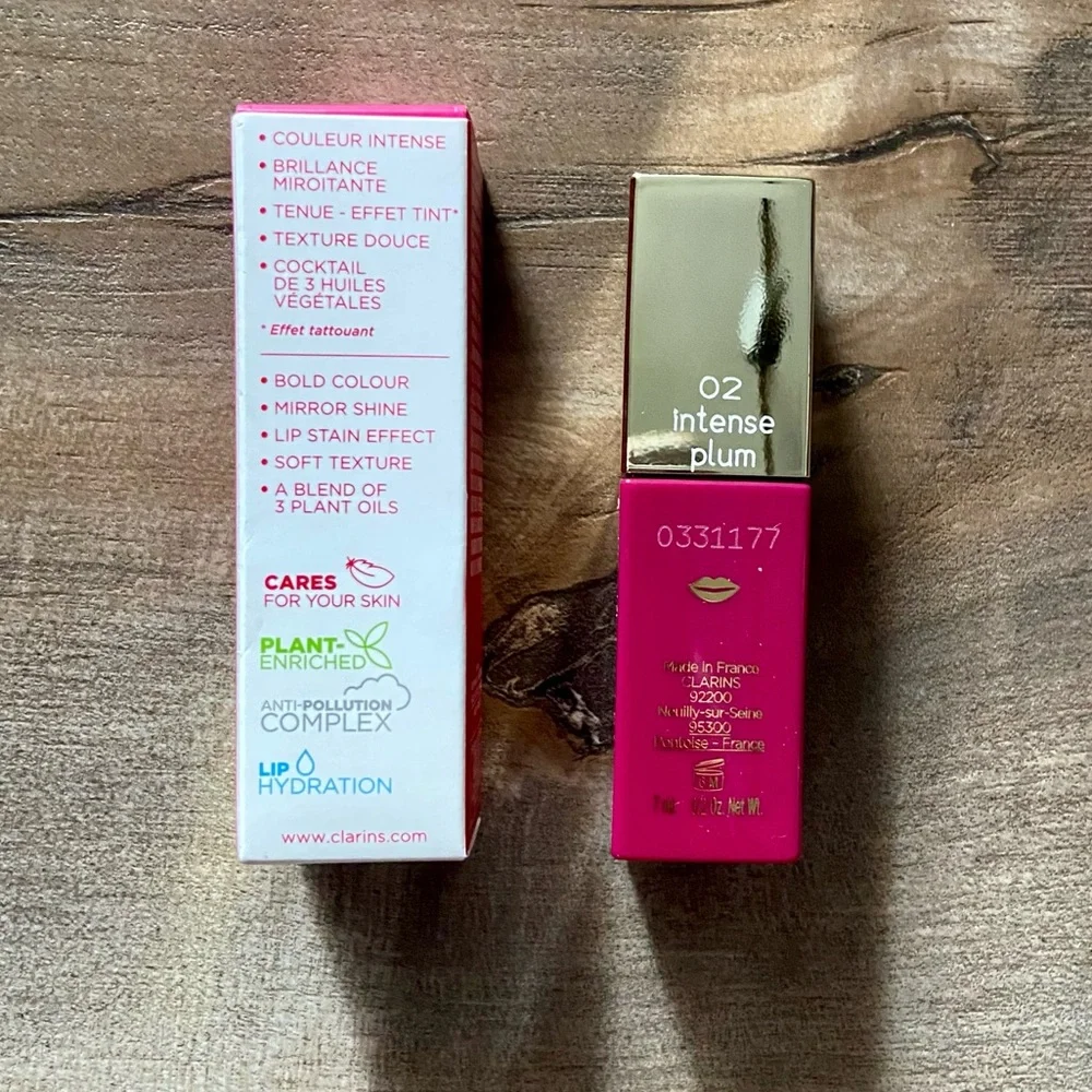 Clarins Paris Lip Comfort Oil Intense - Hydrating Lip Oil in Intense Plum 02